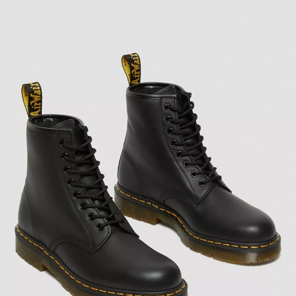 Dr. Martens Leather Lace-Up Boots 1460 SLIP RESISTANT Sz 10 Mens / 11 Women’s